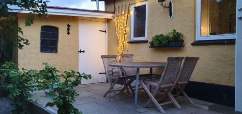 Nykobing Sjaelland House | Cozy Summer House In Nykøbing Sjælland