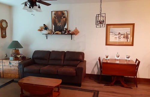Victor House | Cozy Teton Valley Retreat w/AC: Jackson+Grand Tetons+Yellowstone+Grand Targhee