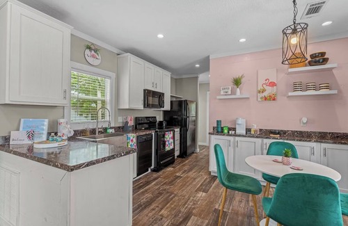 Kissimmee Cottage | Cozy Tiny Home Getaway Minutes from Disney