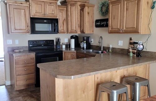 Ammon House | Cozy townhouse in Ammon