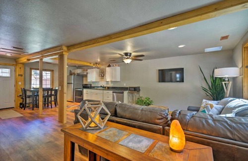 Cascade-Chipita Park House | Cozy up at this highly rated, charming mountain cabin in Chipita Park.