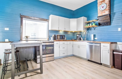 Leadville House | Cozy & Updated Downtown 2 Bed, 1 Bath Home