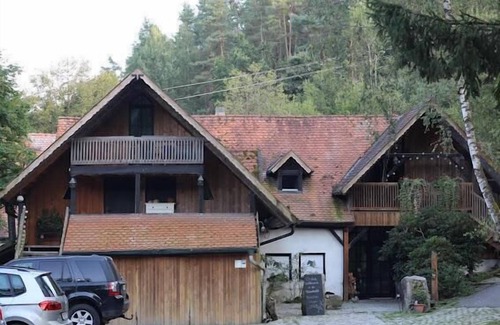 Neunburg vorm Wald Apartment | Cozy vacation apartment for 4 people