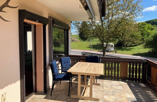 Urnshausen Apartment | Cozy vacation apartment in the Rhön with a beautiful view from the balcony