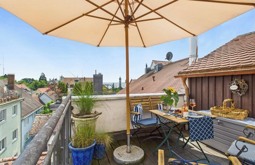 Lindau Apartment | Cozy vacation apartment "Inselglück" - roof terrace, lake view, central