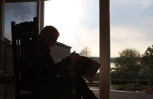 Furstenwerder House | Cozy vacation home with lake view and garden. The bathing area is only 2 minutes away!