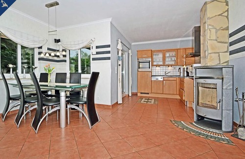 Zirchow House | Cozy vacation home in Zirchow in the countryside - with garden, fireplace & WLAN