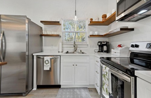 Bay St Louis House | Cozy Vacation Rental in Old Town Bay St Louis Unit C