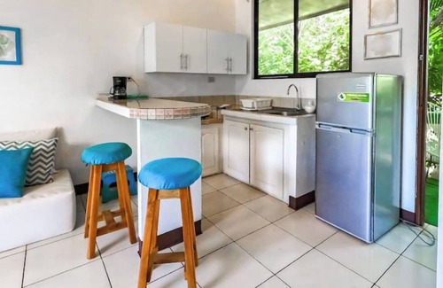 Villarreal Apartment | Cozy Well-Lit Apartment for Female Solo Travelers