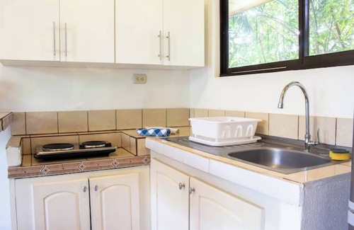 Villarreal Apartment | Cozy Well-Lit Apartment for Female Solo Travelers
