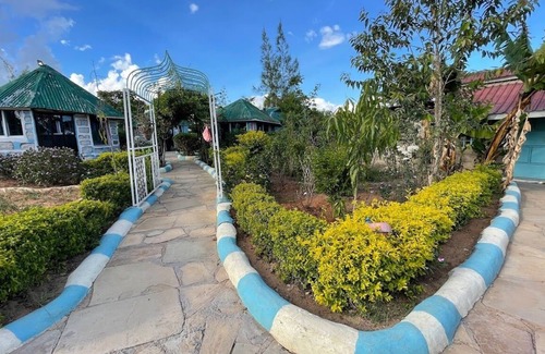 Machakos Apartment | Cozy1-bedroom with WIFI, Pool in enchanting Machakos 4