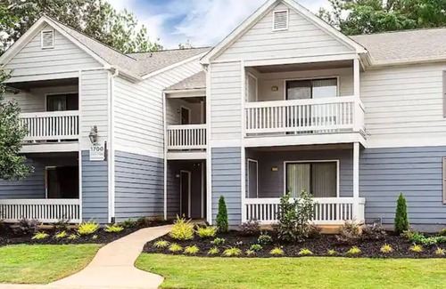 Stockbridge Apartment | Cozy1 BR Get Away, 4/20 friendly, 15min frm Airport