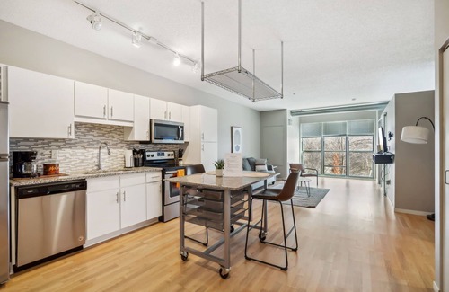 Mill District Apartment | CozySuites at Mill District