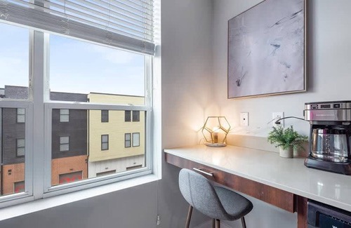 Lower Lawrenceville Apartment | Cozysuites Boutique SDO Lawrenceville