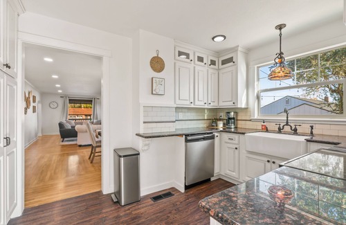 Yakima House | craftsman home in the heart of the historical district.