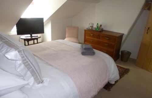 Wallingford Bed & Breakfast | Cranberry Cottage