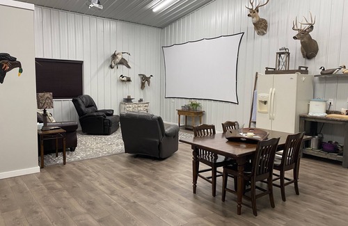 Wood River House | Crane and Nature Lovers Dream - Perfect for Crane Viewing!