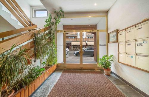 Noes Apartment | Crans center with fireplace and parking