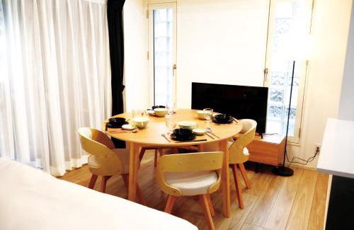 Shinagawa Apartment | Creare Togoshi Ginza by Tranova