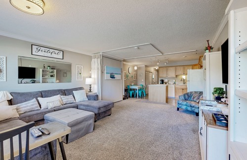 Neskowin Condo | Creekfront Condo w/Private Patio, Beach Access, Shared W/D, Gas Grill, and Views