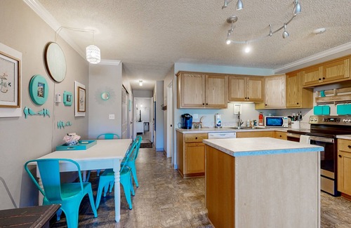 Neskowin Condo | Creekfront Condo w/Private Patio, Beach Access, Shared W/D, Gas Grill, and Views