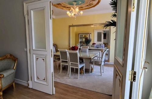 Rijeka Apartment | Cremed or1
