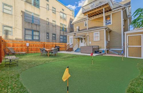 Central Colorado Springs House | Crescent Estate - Golf Hot Tub BBQ Large Groups