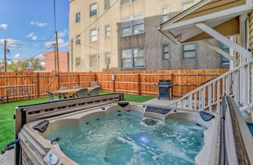 Central Colorado Springs House | Crescent Estate - Golf Hot Tub BBQ Large Groups