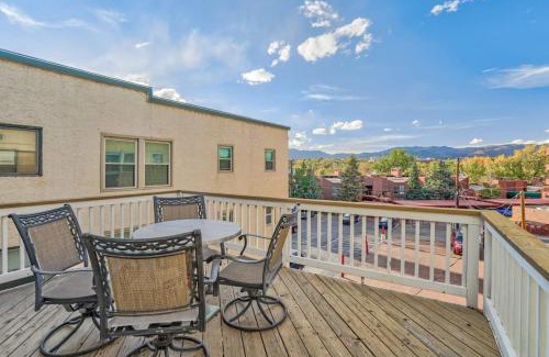 Central Colorado Springs House | Crescent Estate - Golf Hot Tub BBQ Large Groups