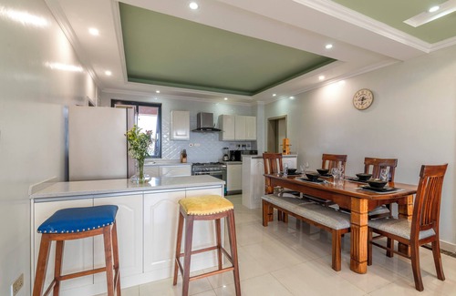 Kilimani Hotel | Crestpark Apartments