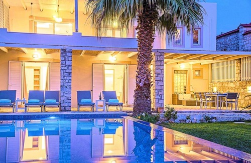 Dramia Villa | Cretan Mansion with Heated Swimming Pool Cretan Mansion