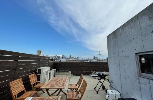 Shin-Osaka Villa | CREWSO Designers house for max 16ppl