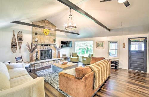 Crivitz House | Crivitz Lakefront Escape with Boat Dock and Slip!