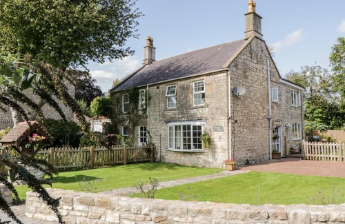 Timsbury House | Crooked Well