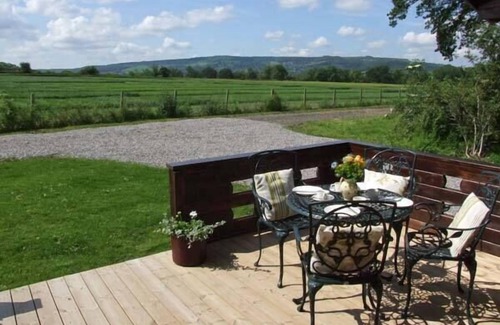 Pershore Cottage | CROPVALE LODGE, pet friendly, luxury holiday cottage in Pershore