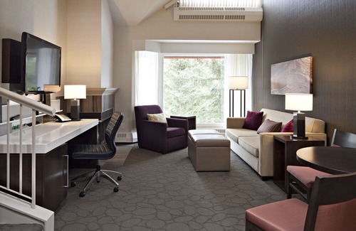 Kananaskis Hotel | Crosswaters Resort at Kananaskis