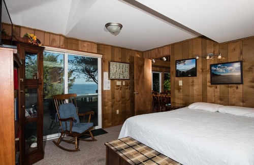 South Beach House | Crow's Nest