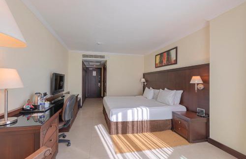 Konyaalti Hotel | Crowne Plaza Antalya by IHG