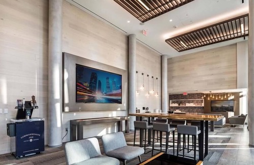 Crystal City Apartment | Crystal City Arlington | Two Bedroom Apartment | by GLS