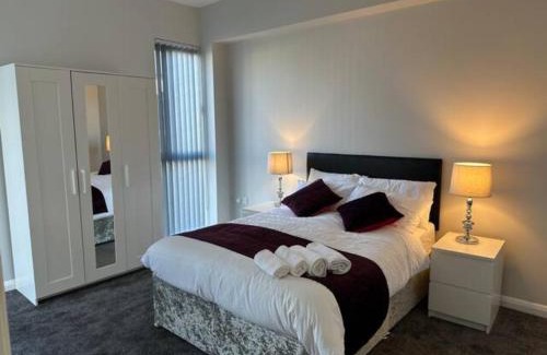 Manchester Hotel | Crystal Home