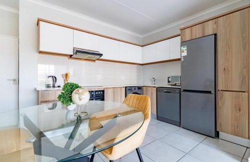 Tshwane Apartment | Crystal Lagoon lifestyle holiday