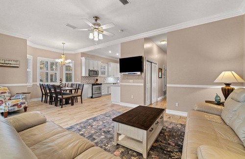 Crystal Shores House | Crystal Playa with Private Pool and Beach Views