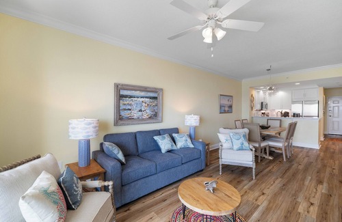 Gulf Shores Condo | Crystal Shores 905 by Liquid Life