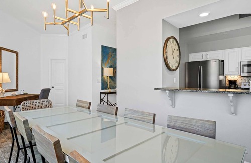 Avalon Beach Estates Condo | Crystal View 201 3 Bedrooms | 3 Baths | Accommodates 12 | Pet Friendly Beach Service