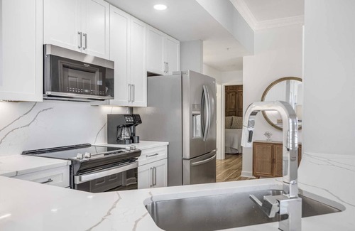 Avalon Beach Estates Condo | Crystal View 202 3 Bedrooms | 3 Baths | Accommodates 12 | Pet Friendly Beach Service