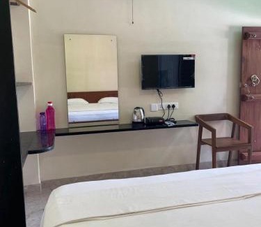 Poothurai House | CS GARDEN RESORT