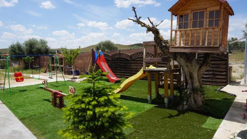 Chinchon House | CUCHI FARM