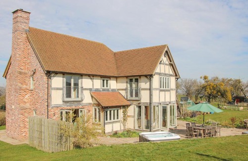 Tenbury Wells House | Cuckoo Pen Cottage