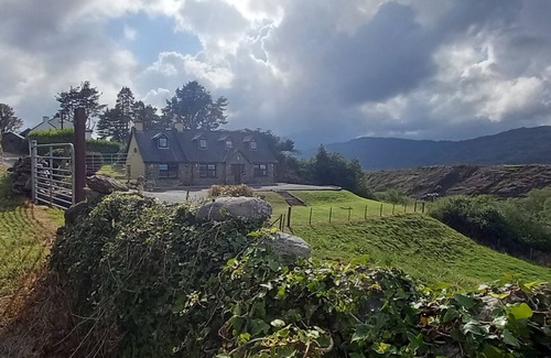 Glengarriff House | Cuckoo Tree House, Glengarriff, Beara Peninsula