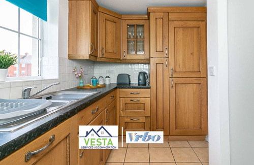 Hatfield Apartment | Cunningham Lodge - Modern Family Apartment